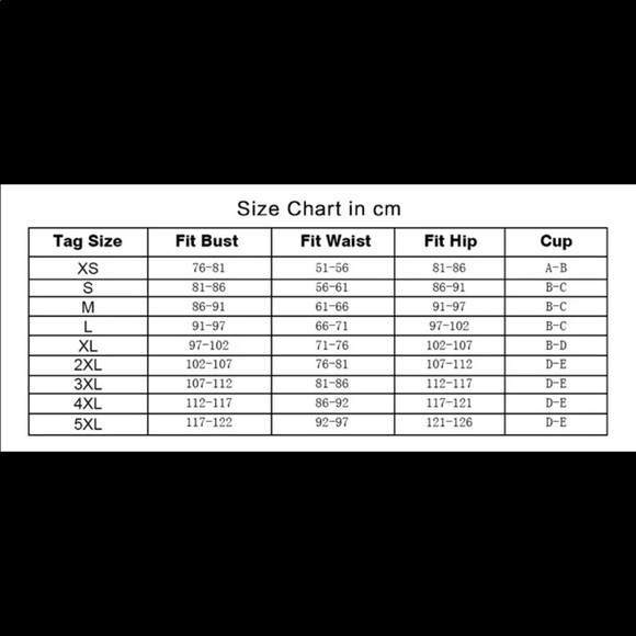 🎉HP🎉Beautiful One Piece White Floral Suit - Picture 5 of 7